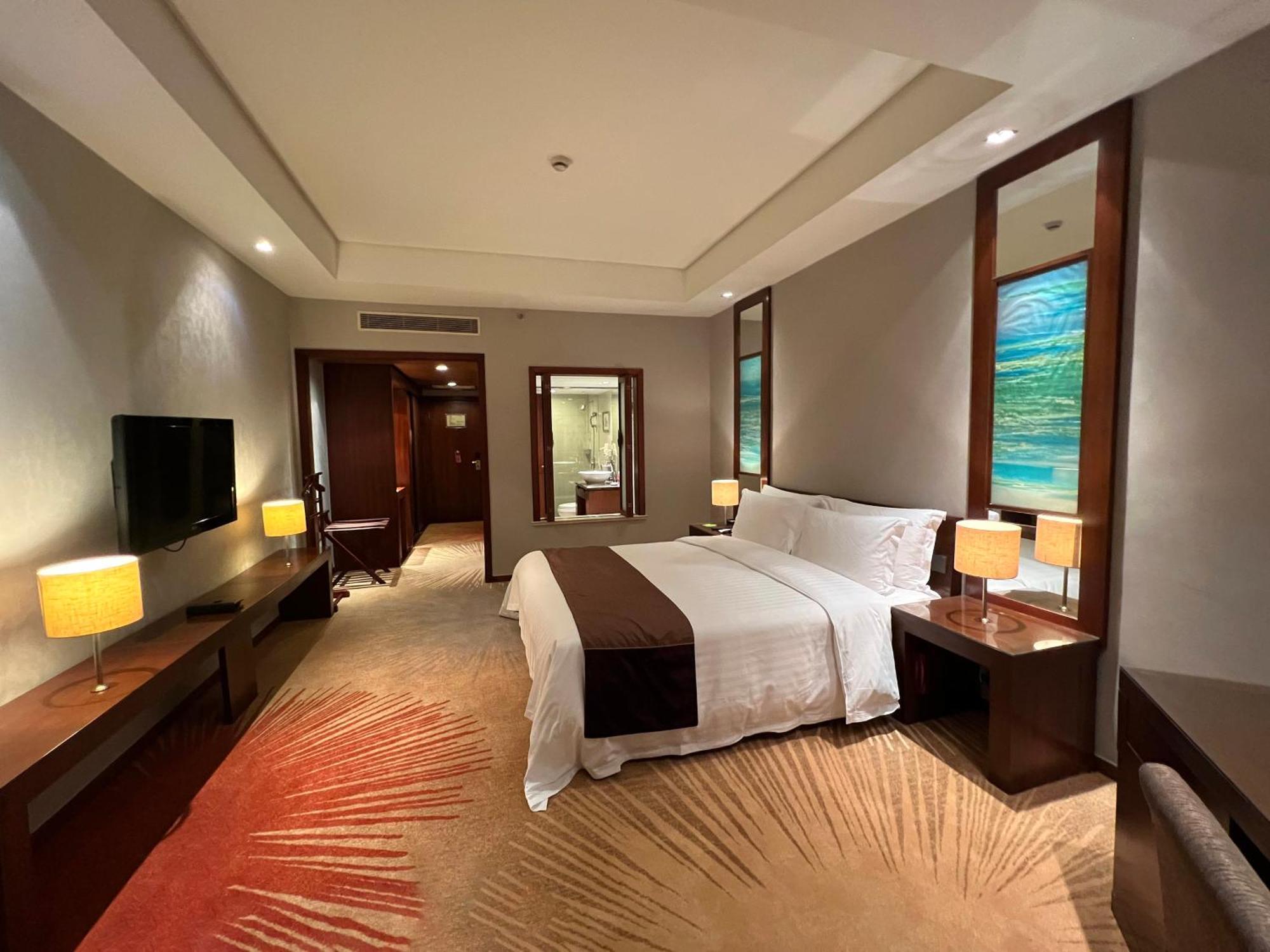 Baolong Hotel Шанхай Экстерьер фото